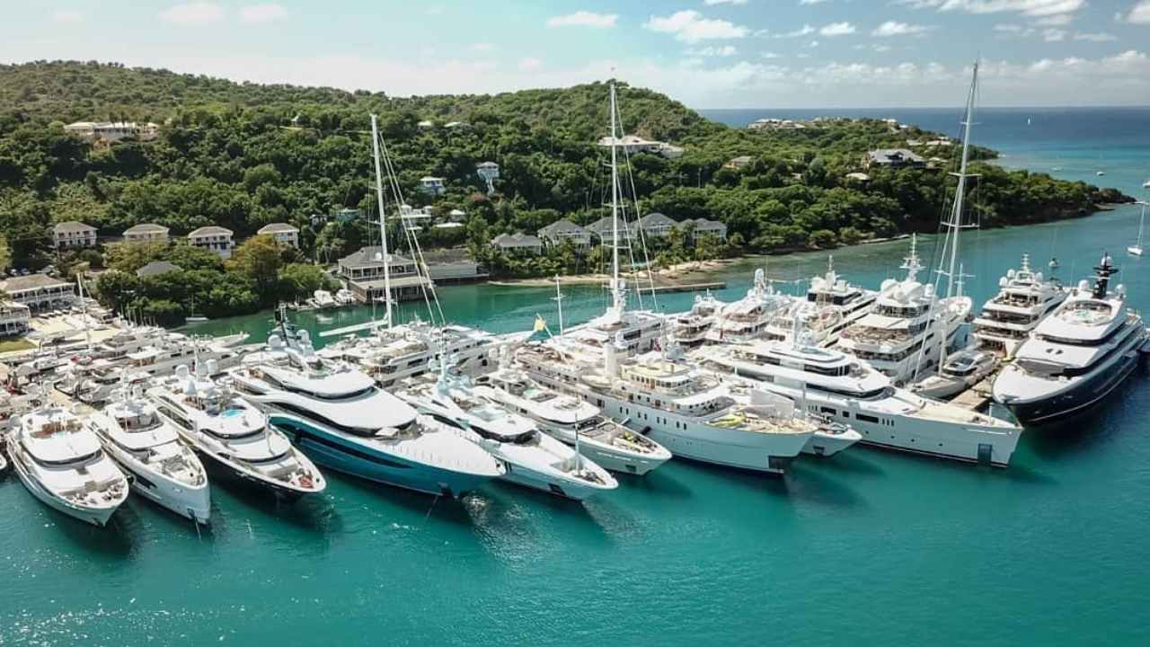 Luxury Travel Calendar - The Antigua Yacht Show - Private Jet Charter